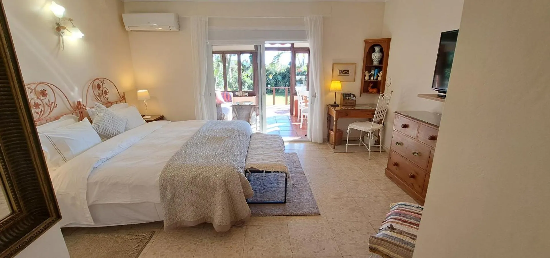 Garden Cottage At Casa Madden Marbella Apartmán